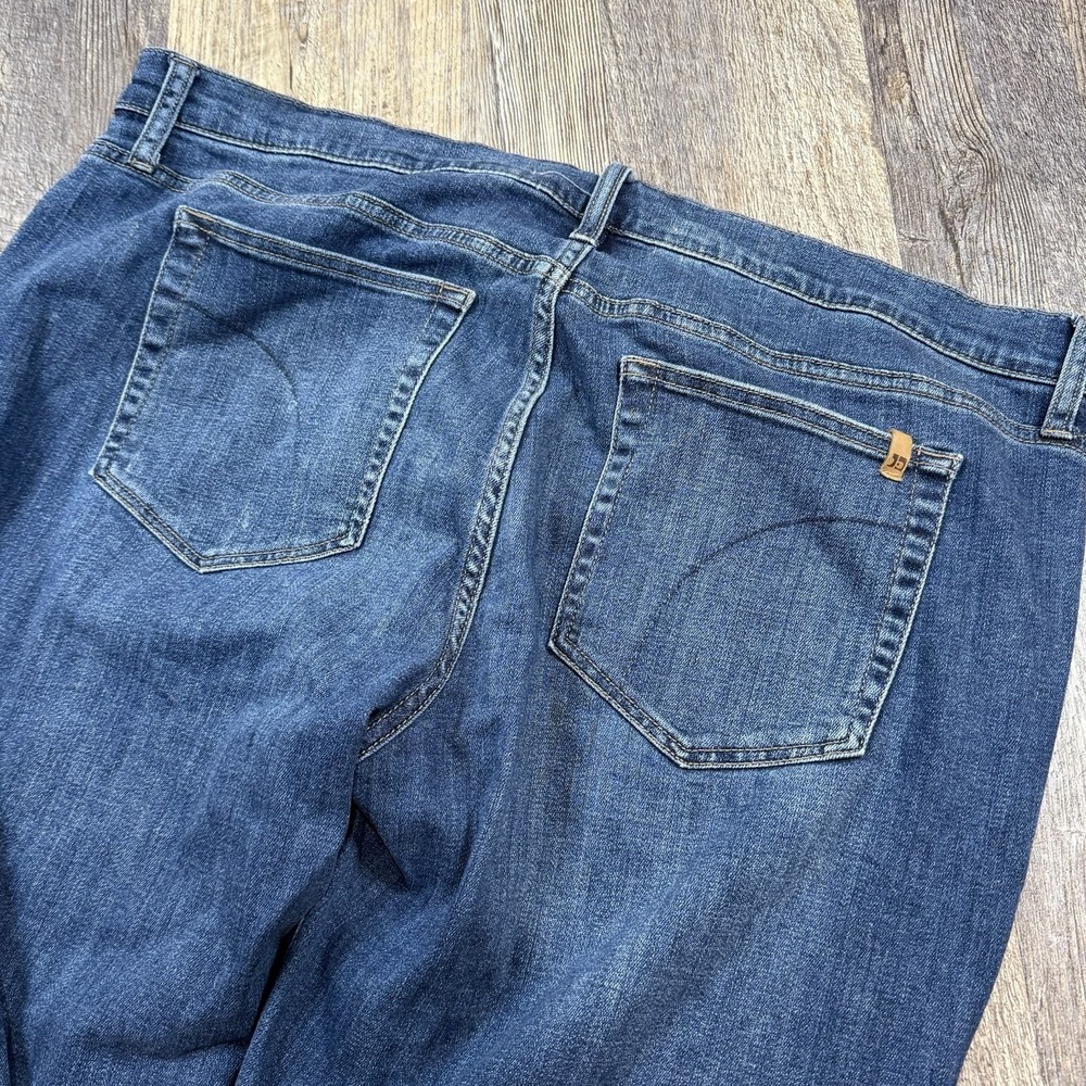 Joe's Jeans Mens 40x32 Straight Leg Blue Denim Soft Stretch Classic Medium Wash - Picture 8 of 12